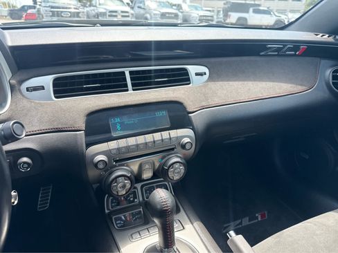 Used 2012 Chevrolet Camaro ZL1 RWD image 9