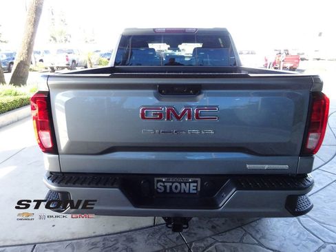 New 2026 GMC Sierra 1500 Elevation image 7