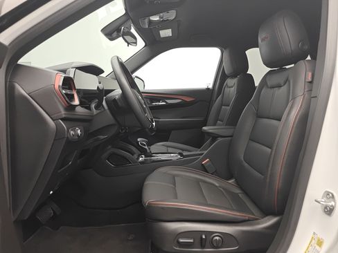 Certified 2024 Chevrolet TrailBlazer RS AWD/4WD image 5