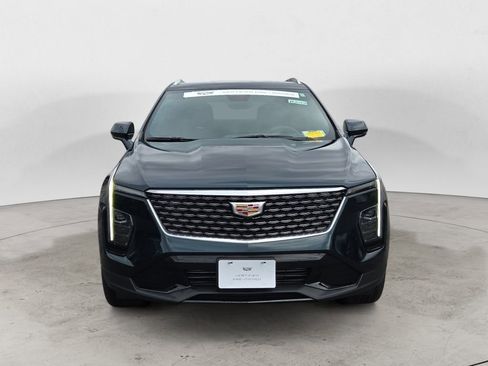 Certified 2025 Cadillac XT4 Premium Luxury w/ Technology Package image 9