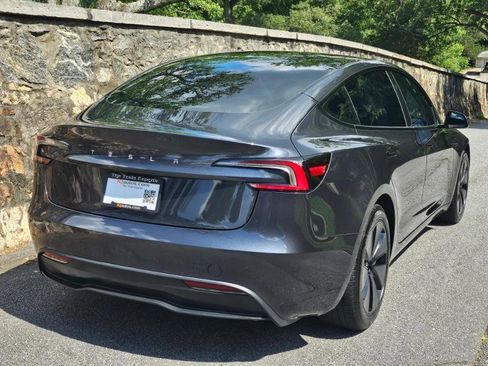Used 2024 Tesla Model 3 RWD image 11