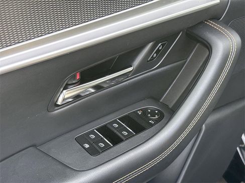 Used 2024 MAZDA CX-90 3.3 Turbo w/ Preferred Plus image 22