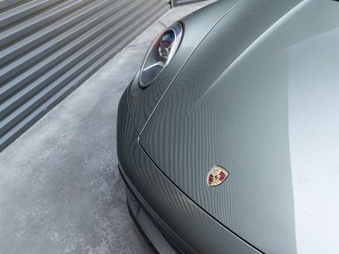 Certified 2020 Porsche 911 Carrera S RWD image 43