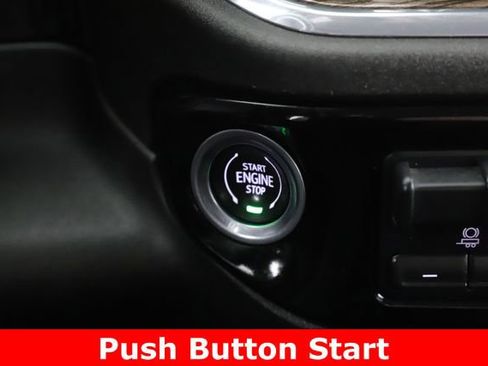 Used 2024 Chevrolet Silverado 2500 LT w/ Convenience Package image 22