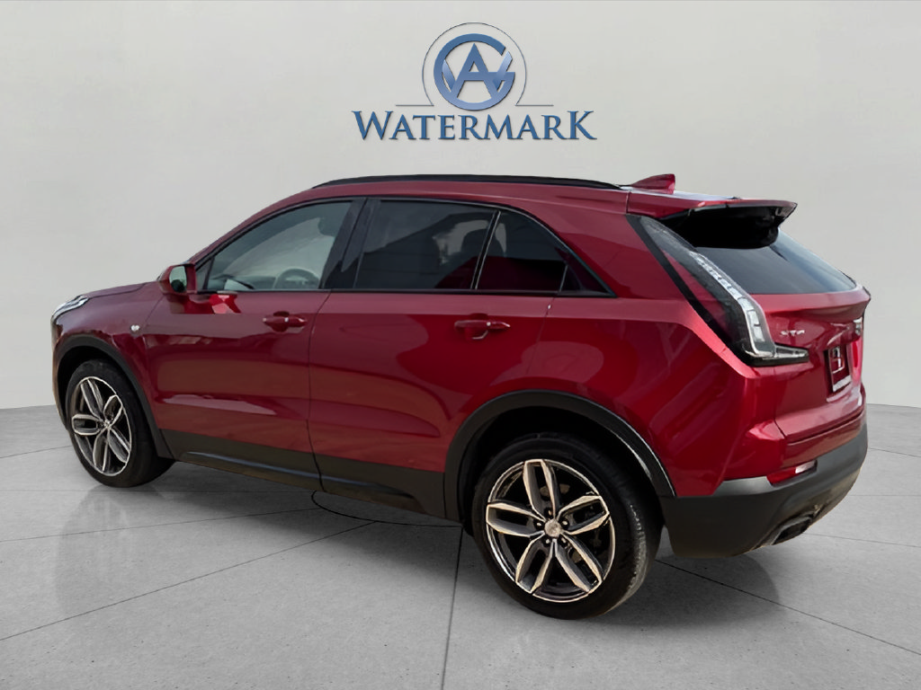 Used 2019 Cadillac XT4 Sport w/ Driver Awareness Package FWD image 3