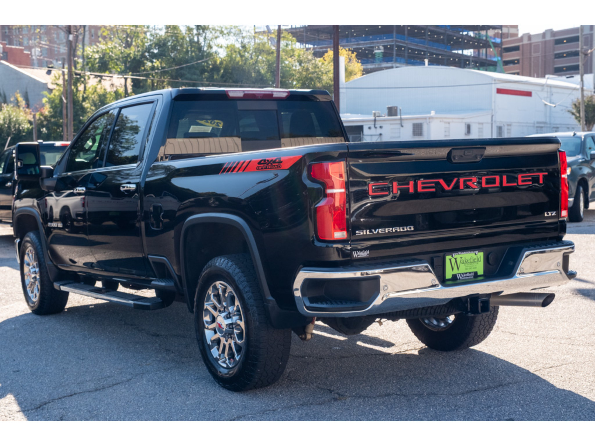 Used 2026 Chevrolet Silverado 2500 LTZ w/ LTZ Convenience Package AWD/4WD image 6