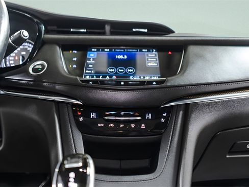 Used 2021 Cadillac XT5 Sportv w/ Platinum Package image 14