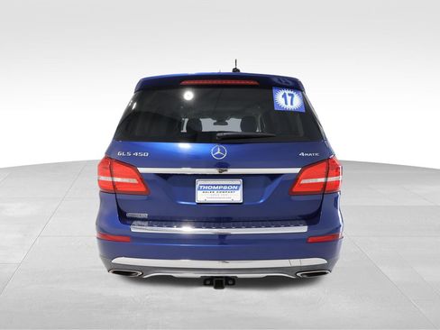 Used 2017 Mercedes-Benz GLS 450 4MATIC image 2