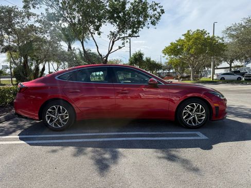 Used 2020 Hyundai Sonata SEL w/ Convenience Package FWD image 9