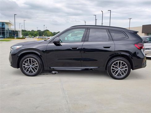 Certified 2025 BMW X1 xDrive28i image 3
