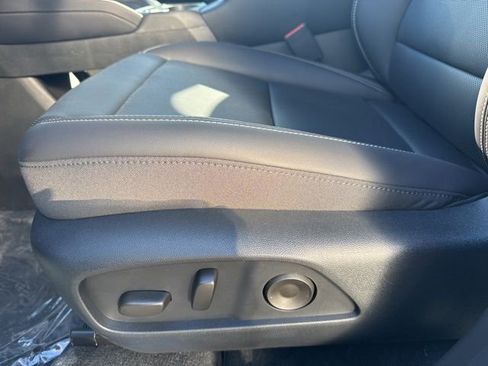 New 2026 GMC Terrain Elevation w/ Elevation Premium Package image 15