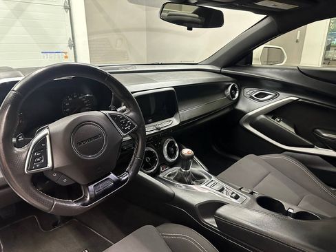 Used 2017 Chevrolet Camaro SS RWD image 38