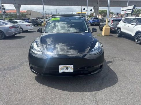 Used 2023 Tesla Model Y Performance AWD/4WD image 8