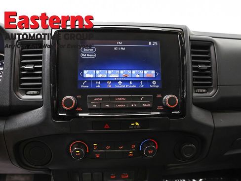 Used 2022 Nissan Frontier S RWD image 11