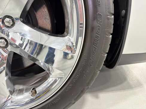 Used 2012 Dodge Challenger R/T RWD image 14