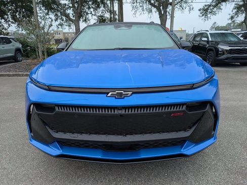 New 2026 Chevrolet Equinox EV RS image 2