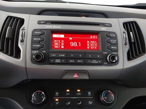 Used 2016 Kia Sportage LX image 21