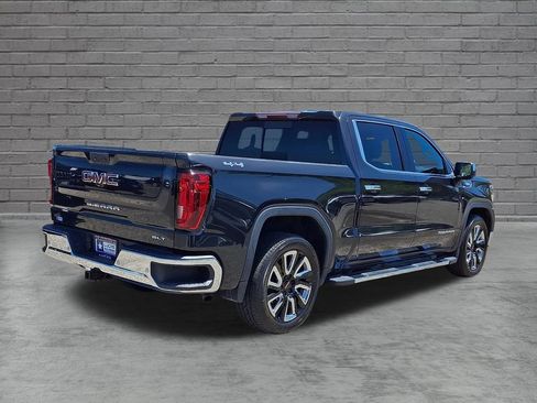 Used 2020 GMC Sierra 1500 SLT w/ SLT Premium Plus Package AWD/4WD image 12