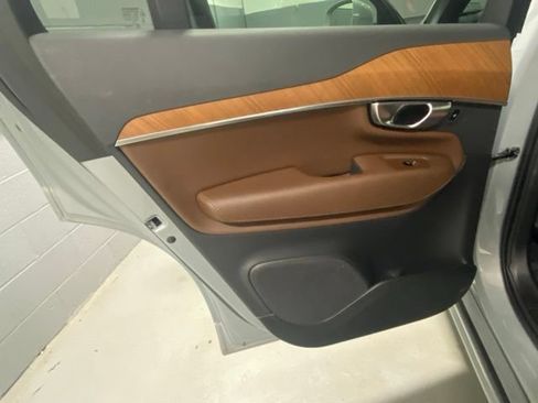 Certified 2024 Volvo XC90 B6 Plus w/ Protection Package Premier AWD/4WD image 7