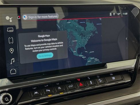 Certified 2026 GMC Sierra 1500 SLT image 11