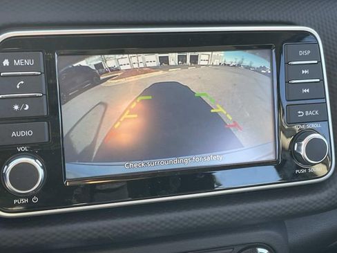 Certified 2025 Nissan Kicks Play S image 26