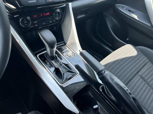Used 2025 Mitsubishi Eclipse Cross ES AWD/4WD image 28