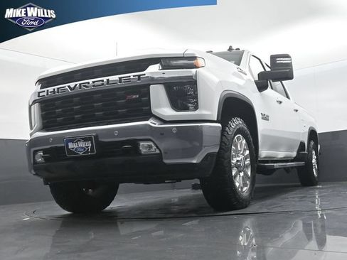 Used 2020 Chevrolet Silverado 2500 LT w/ Texas Edition AWD/4WD image 19