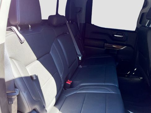 Used 2021 Chevrolet Silverado 1500 LT Trail Boss w/ Convenience Package II image 27