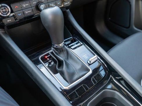 New 2026 Jeep Compass Limited image 26