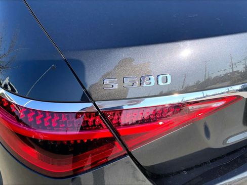 Used 2022 Mercedes-Benz S 580 4MATIC Sedan image 29