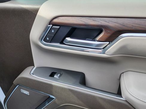 New 2026 GMC Sierra 1500 SLT image 38