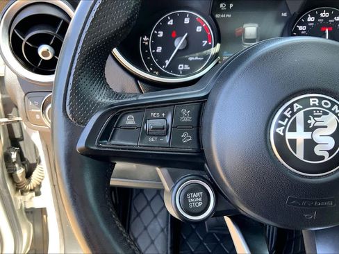 Used 2021 Alfa Romeo Stelvio Sprint w/ Nero Edizione AWD/4WD image 24