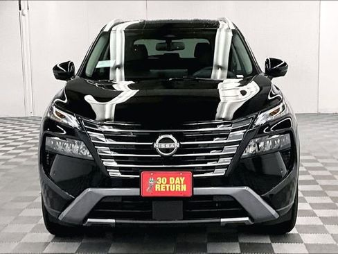 New 2025 Nissan Rogue SL AWD/4WD image 16