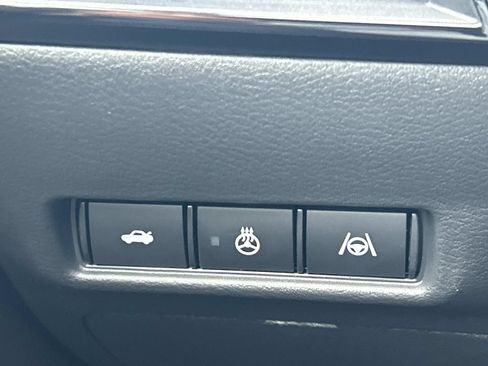 New 2026 Nissan Sentra SR w/ SR Premium Package FWD image 27