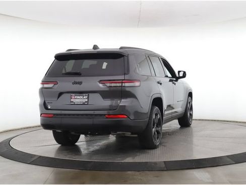 Used 2025 Jeep Grand Cherokee L Altitude AWD/4WD image 7