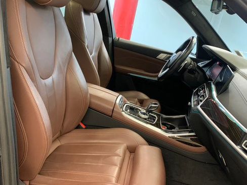 Used 2021 BMW X7 xDrive40i w/ M Sport Package image 79