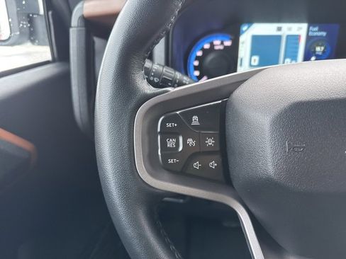 Used 2024 Ford Bronco Outer Banks image 23