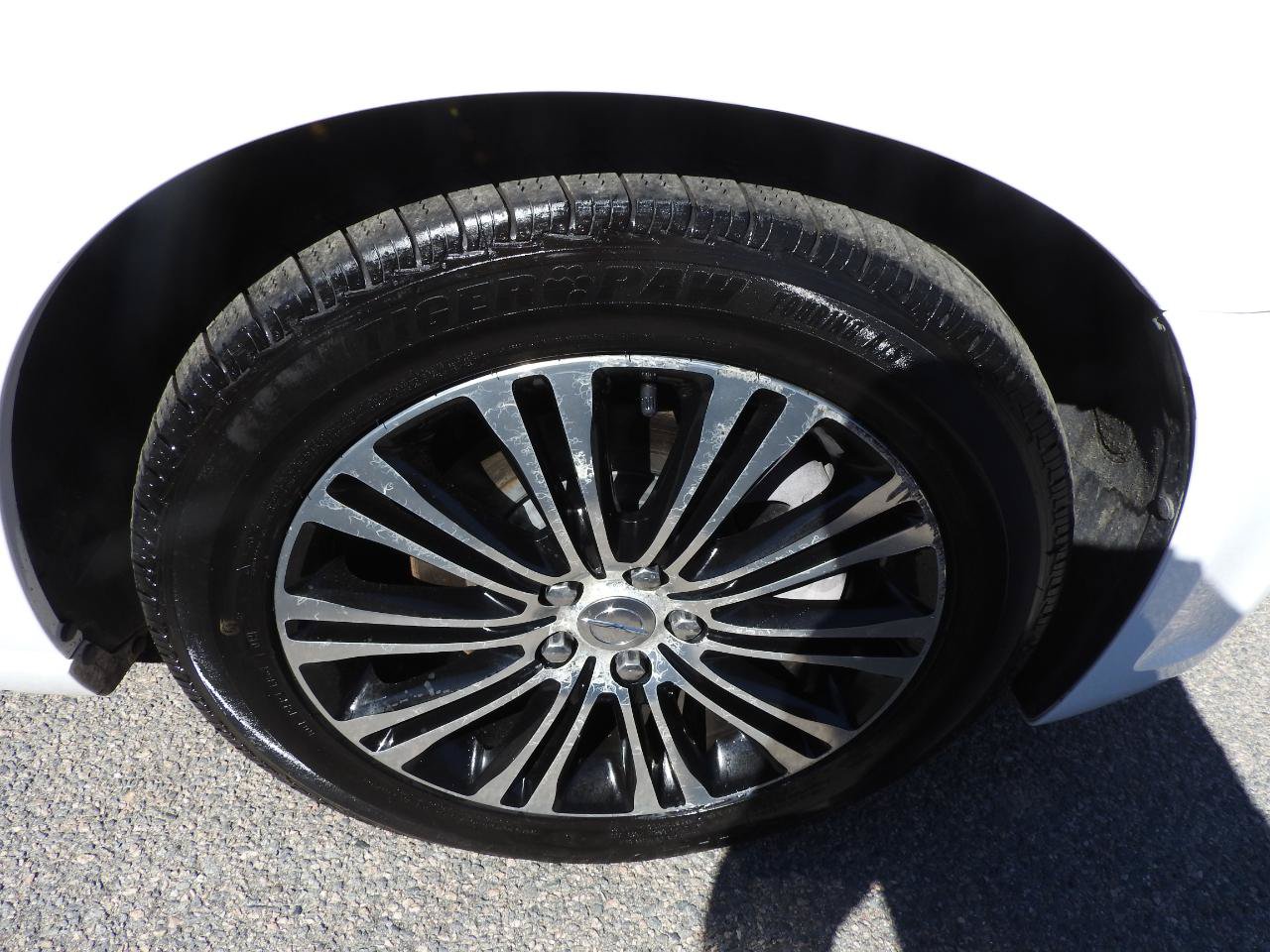Used 2012 Chrysler 300 S AWD/4WD image 20