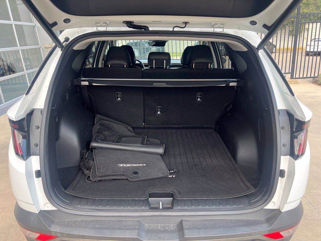 Used 2024 Hyundai Tucson Limited FWD image 13