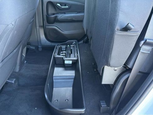 Used 2022 Hyundai Santa Cruz SEL Premium image 19