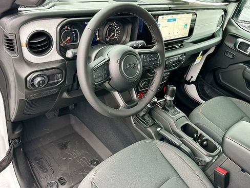 New 2026 Jeep Gladiator Willys image 6