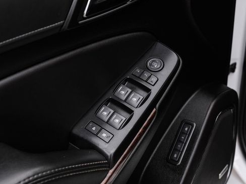 Used 2020 GMC Yukon SLT AWD/4WD image 44