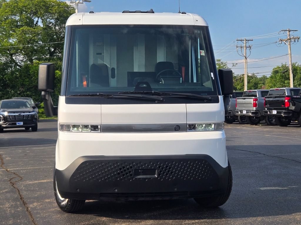 Used 2024 Chevrolet Brightdrop 600 w/ Battery Pack, Max Range AWD/4WD image 2