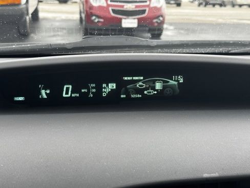 Used 2014 Toyota Prius Three image 21