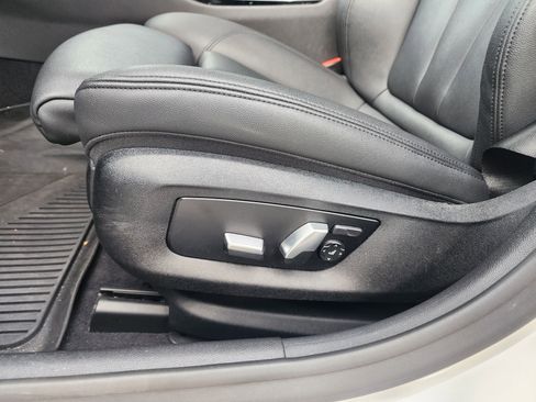 Used 2020 BMW 530i image 24