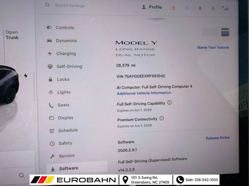 Used 2024 Tesla Model Y Long Range AWD/4WD image 36