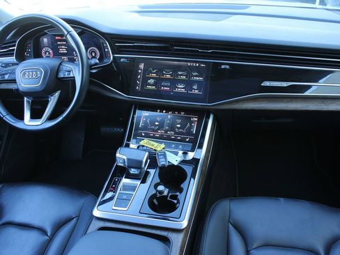 Used 2020 Audi Q8 Premium w/ Black Optic Package image 21