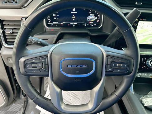 Used 2024 GMC Sierra 2500 Denali AWD/4WD image 29