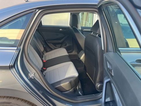 New 2026 Volkswagen Jetta SE image 25