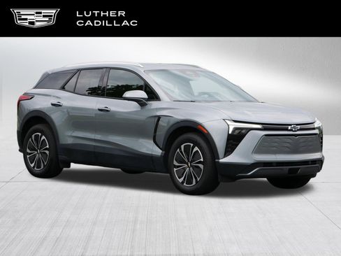 Used 2024 Chevrolet Blazer EV LT AWD/4WD image 1